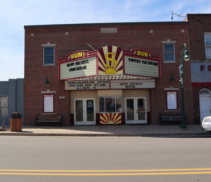 Sun Theatre - May 2021